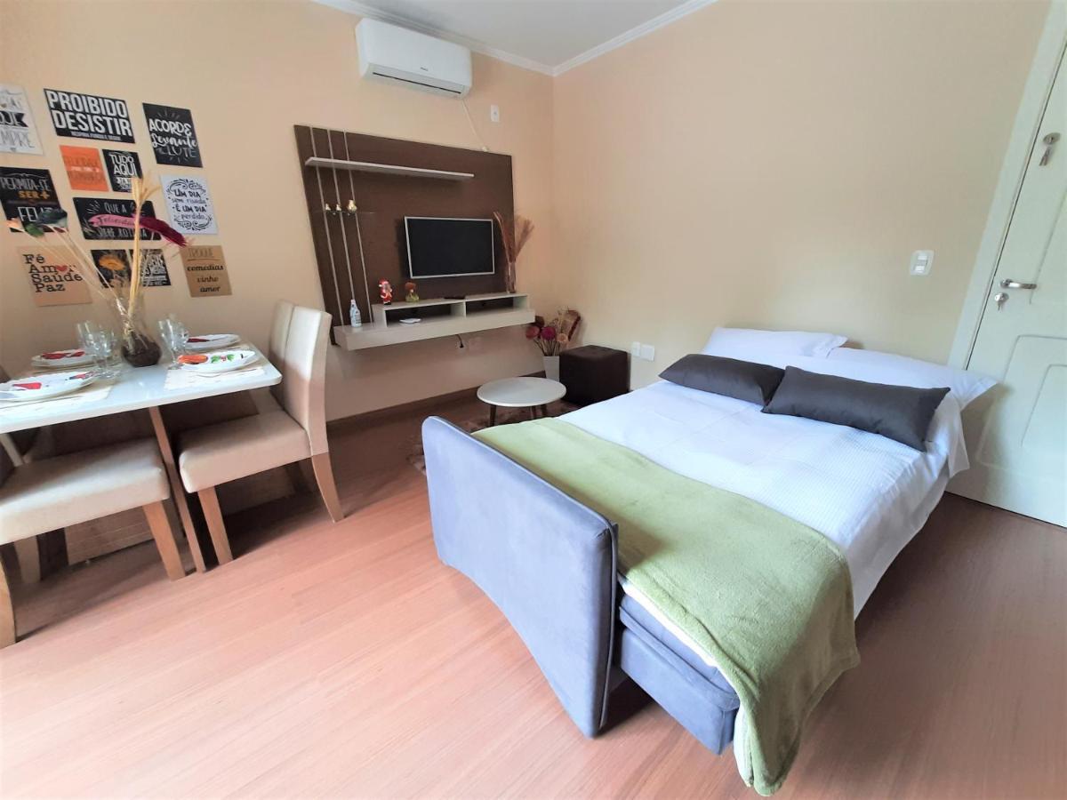 Apartamento Refúgio do Ipê em Gramado - Próximo ao Lago Negro Exterior foto