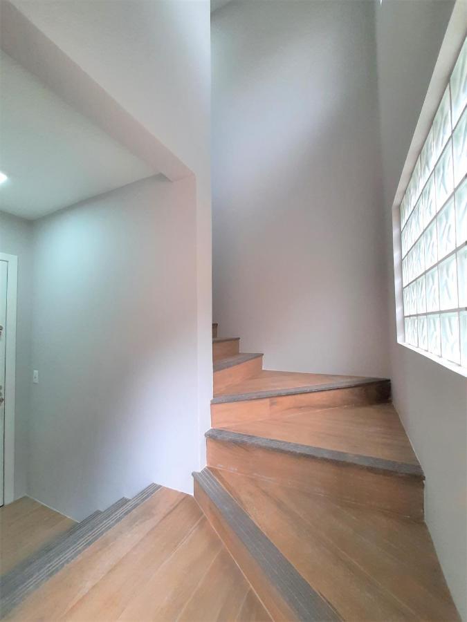 Apartamento Refúgio do Ipê em Gramado - Próximo ao Lago Negro Exterior foto