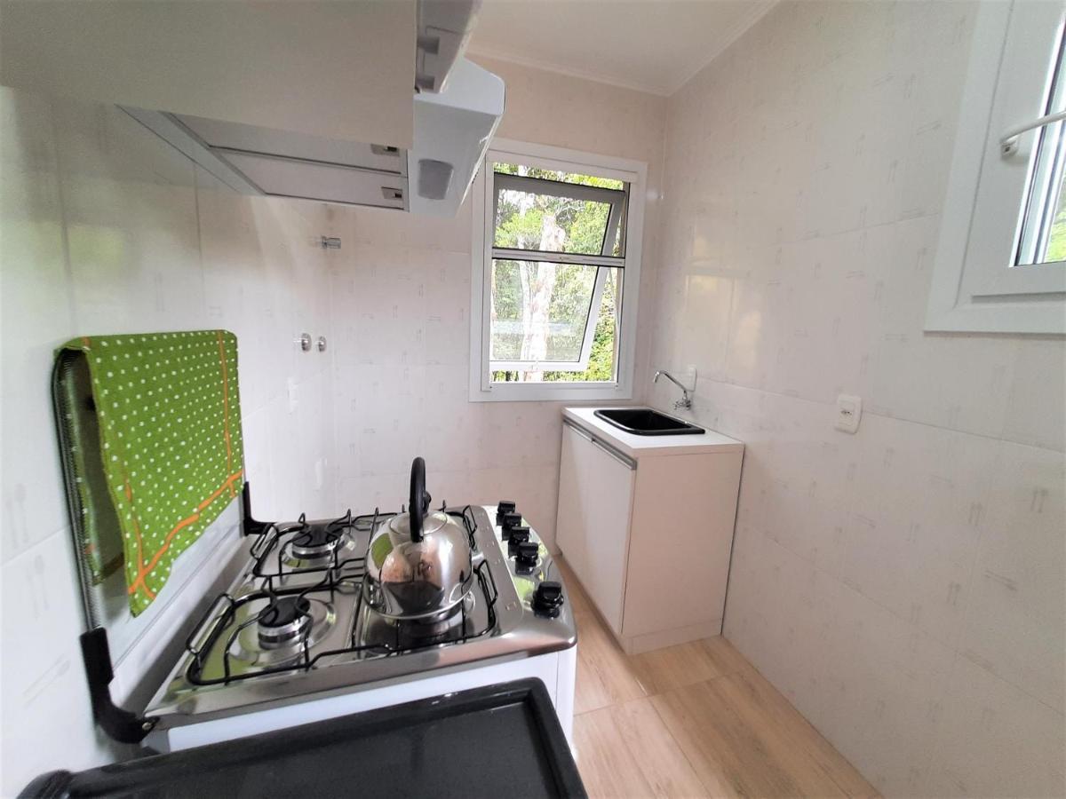 Apartamento Refúgio do Ipê em Gramado - Próximo ao Lago Negro Exterior foto